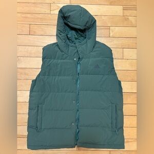 ADIDAS MENS XL HOODED DOWN VEST